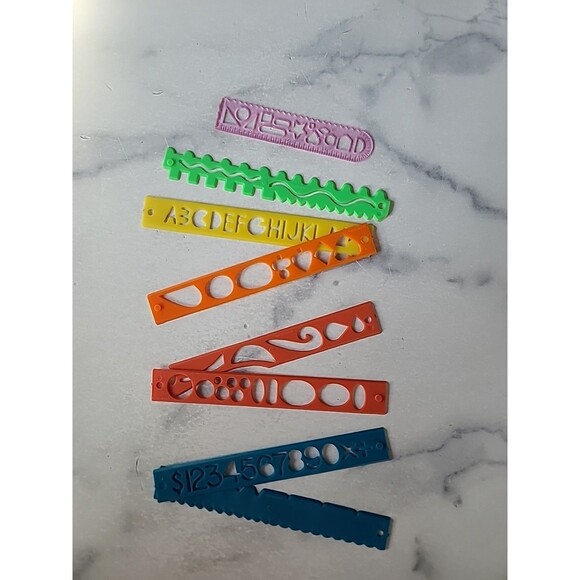 Vintage Kids Plastic Stencils - Picture 3 of 10